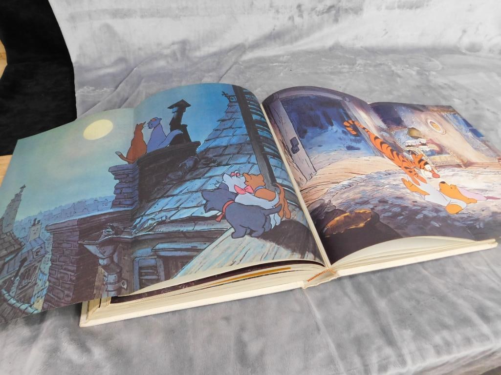1973 "The Art of Walt Disney" - Book - Slight Damage To Mickey on The Cover - 8