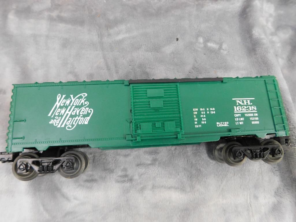 Lionel Trains - "New York Central Flyer - Train - Tracks - Transformer - 027 Gauge - 12
