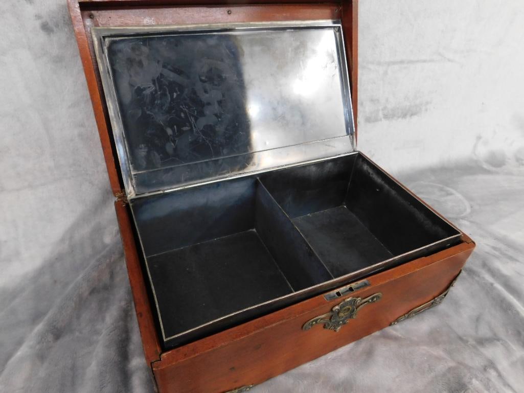 Vintage Tea Caddy with Silver Plate Fittings - 5" x 12.5" x 8" - 9