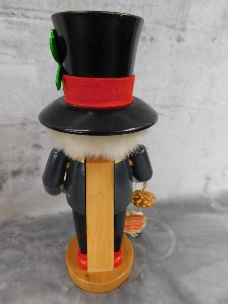 Pair of Steinbach Nutcrackers - Each 12" Tall - 10