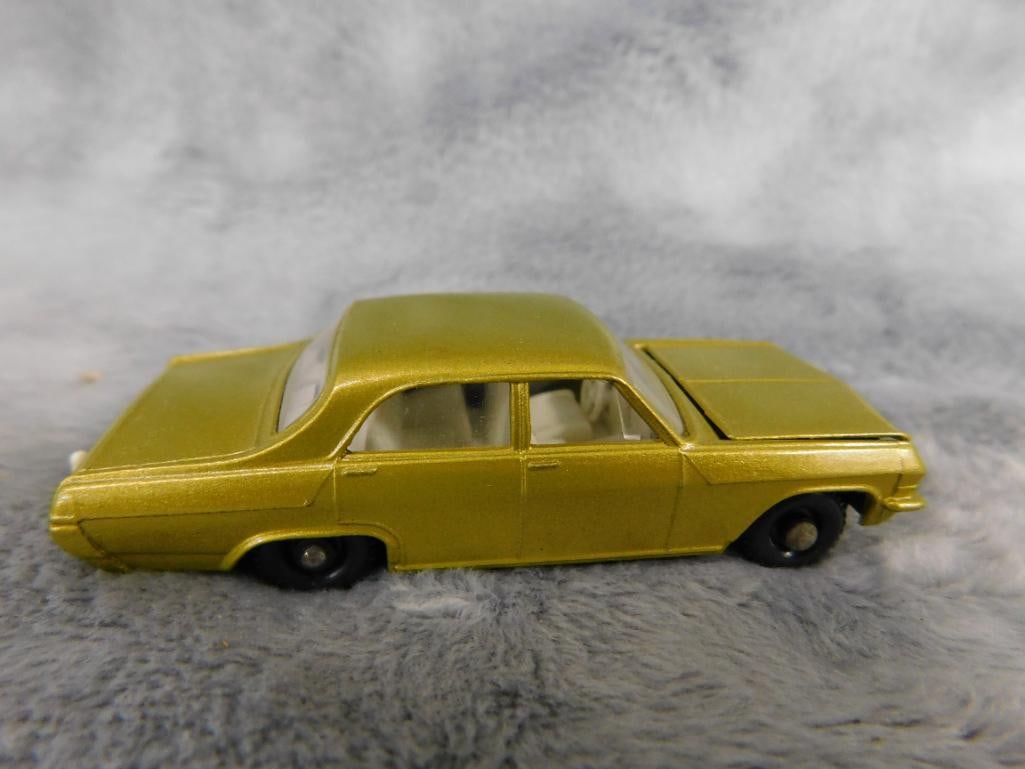 Early Matchbox Die Cast Car - Original Box - #36 Opel Diplomat - 3