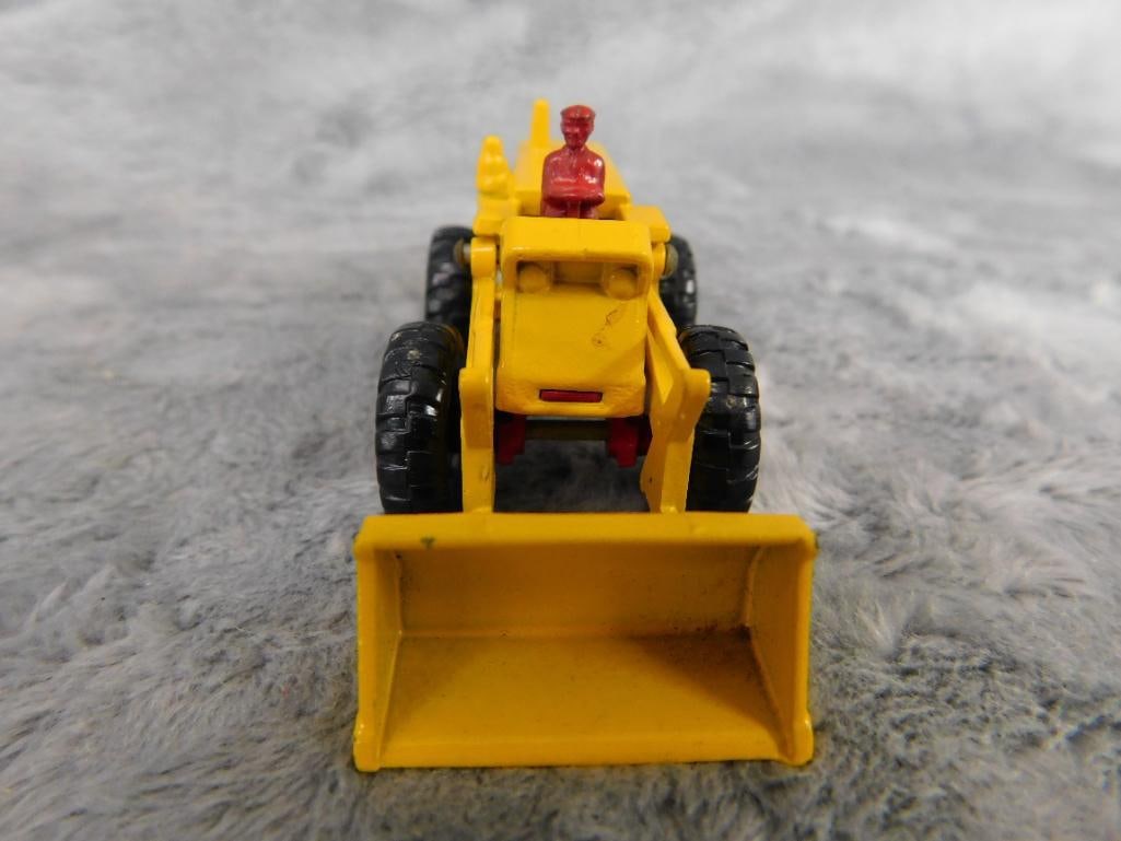 Early Matchbox Die Cast Car - Original Box - #43 Aveling Barford Tractor Shovel - 3