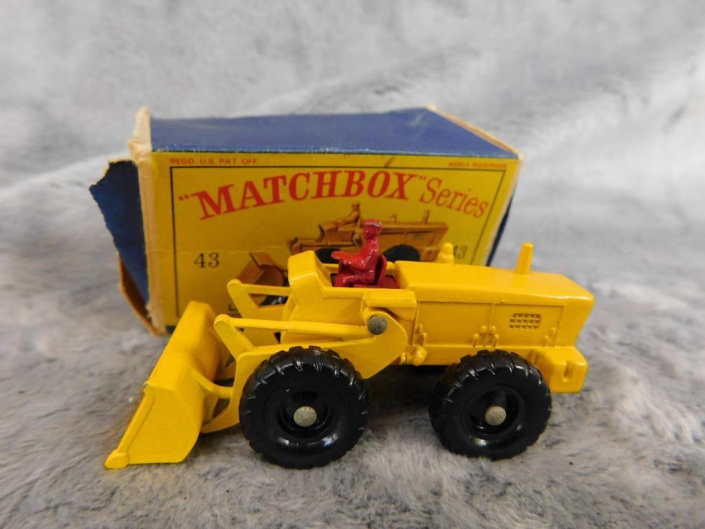 Early Matchbox Die Cast Car - Original Box - #43 Aveling Barford Tractor Shovel - 7
