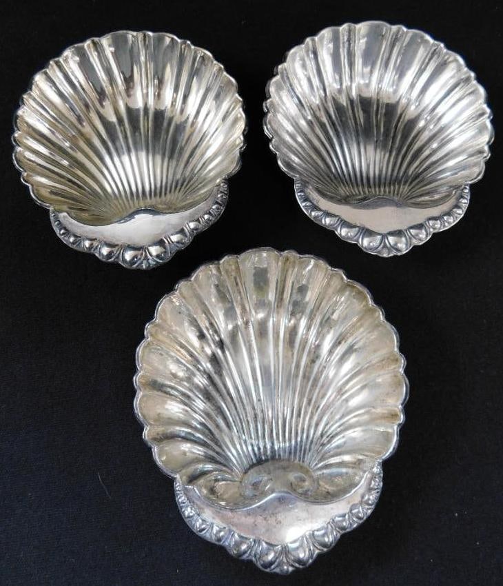 Sterling Silver - 3 Shell Nut / Candy Dishes - 3.5" x 3" - 81 Grams (1 of 6)