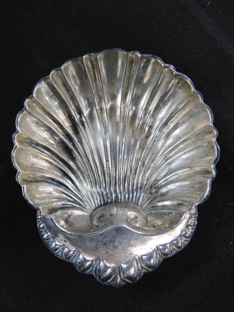 Sterling Silver - 3 Shell Nut / Candy Dishes - 3.5" x 3" - 81 Grams - 2