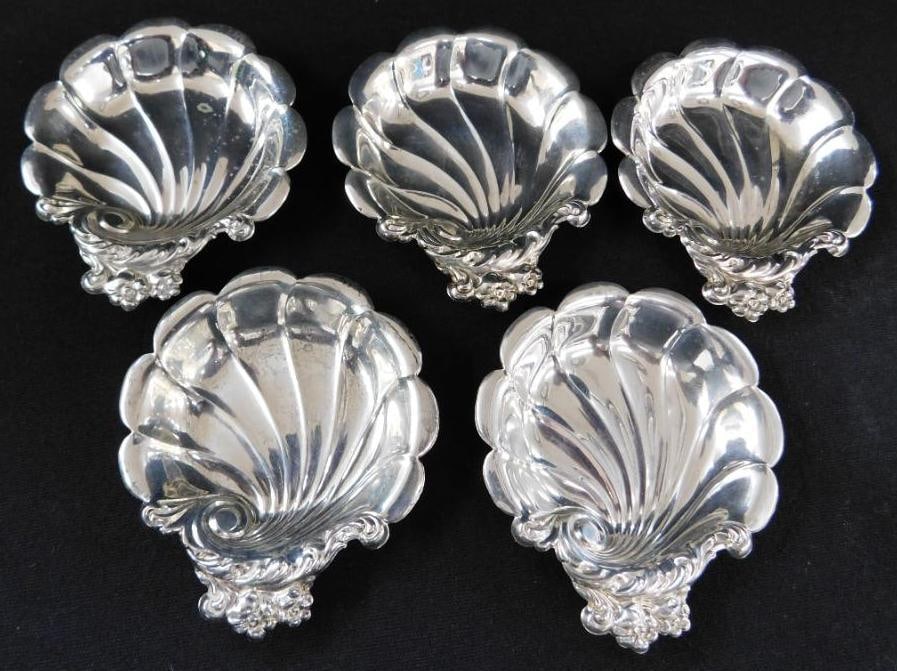 Sterling Silver - 5 Lunt Shell Nut / Candy Dishes - 2" x 3.75" - 86 Grams: See Photos For Condition and Details