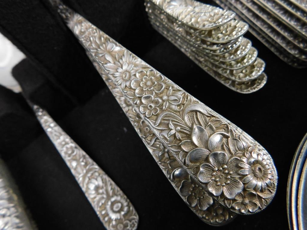 Sterling Silver - Flatware Set - Kirk and Sons - Repousse Floral - 2380 Grams - 10