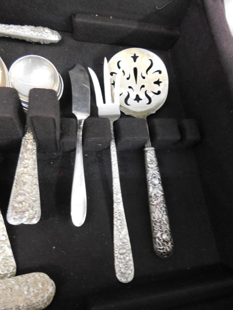 Sterling Silver - Flatware Set - Kirk and Sons - Repousse Floral - 2380 Grams - 18