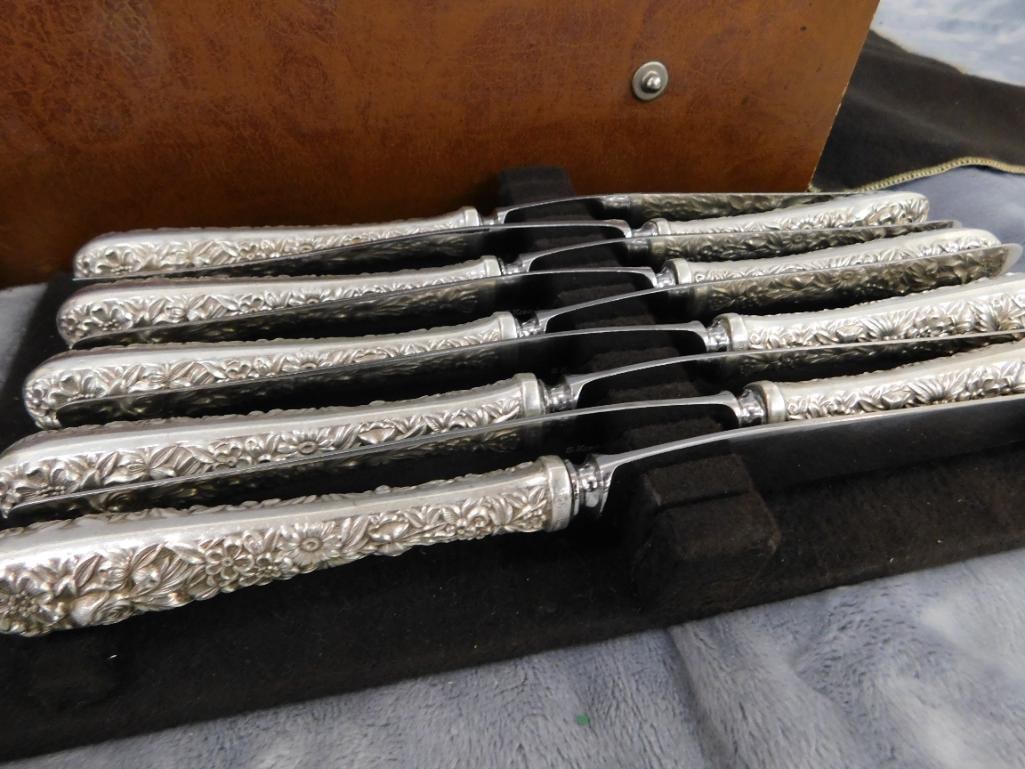 Sterling Silver - Flatware Set - Kirk and Sons - Repousse Floral - 2380 Grams - 7