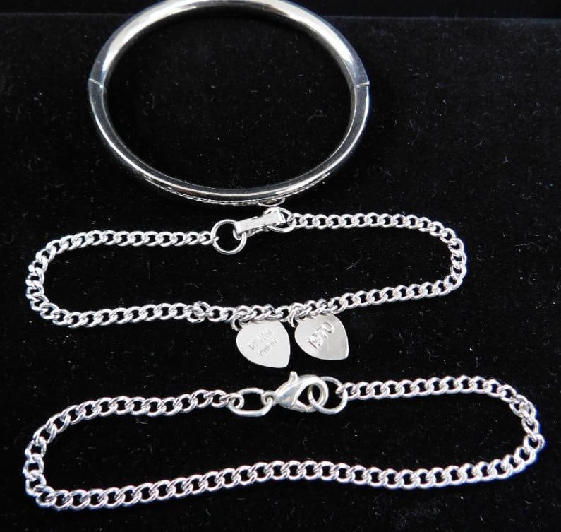 Sterling Silver - 2 Chain Bracelets - 1 Bangle Bracelet - 21.82 Grams (1 of 8)