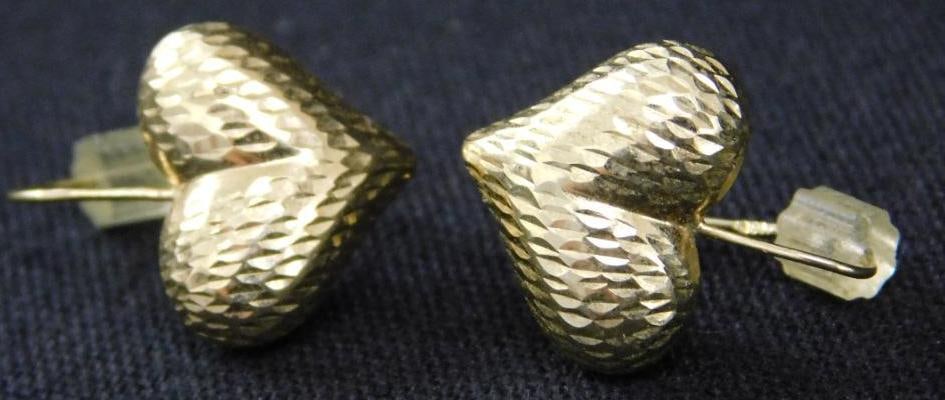 10K Yellow Gold Pierced Heart Earrings - .82 Grams: See Photos For Condition and Details