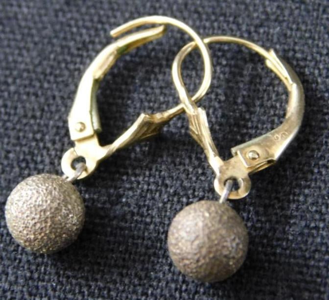 10K Yellow Gold Dangle Earrings - 1.5 Grams TW (1 of 5)