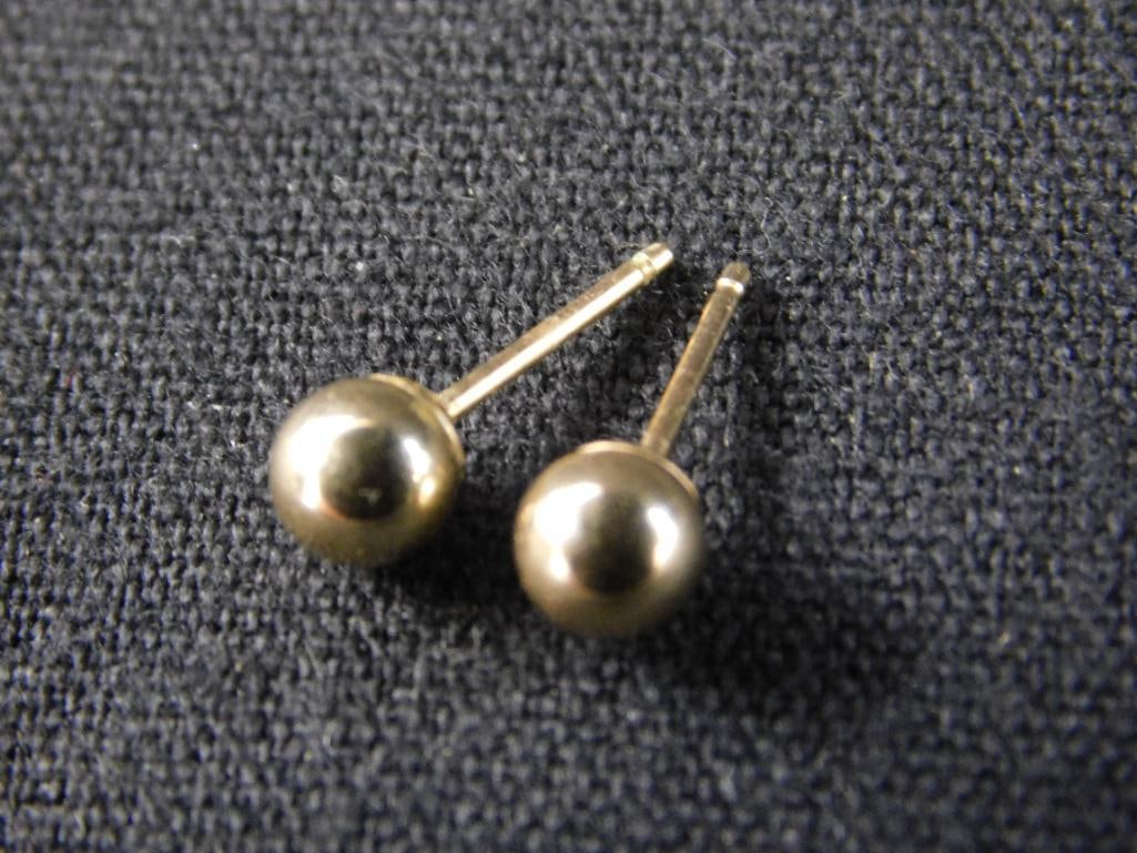 14K Yellow Gold - Pierced Ball Earrings No Earnuts - Shell Charm - .60 Grams - 2