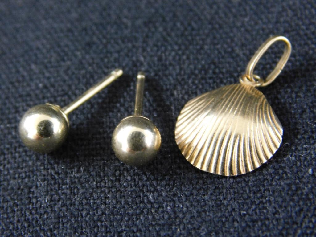 14K Yellow Gold - Pierced Ball Earrings No Earnuts - Shell Charm - .60 Grams - 4