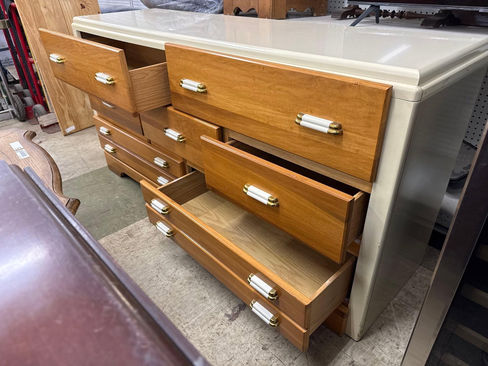 7 Drawer Dresser - 3