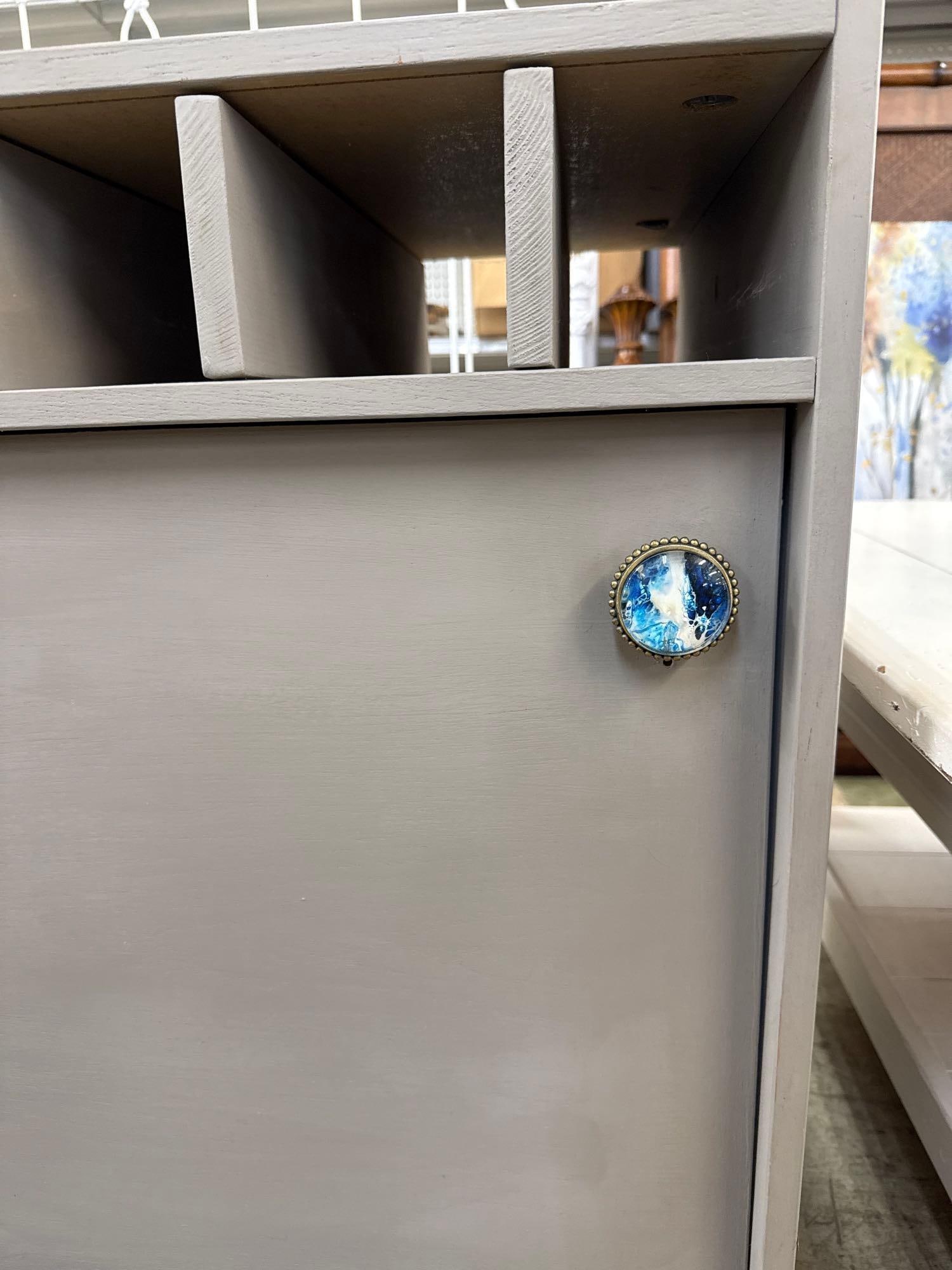 Long gray painted sideboard - 2