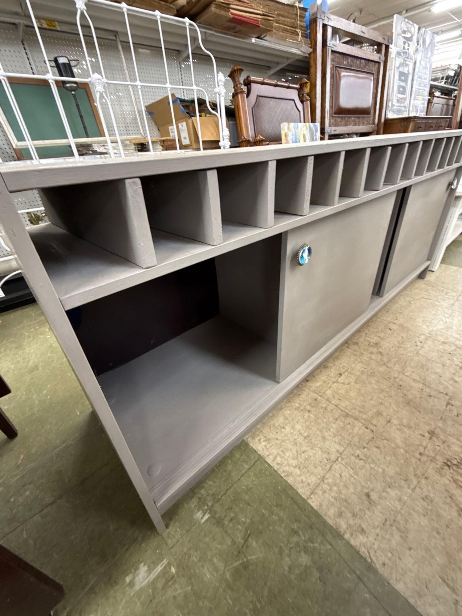 Long gray painted sideboard - 4