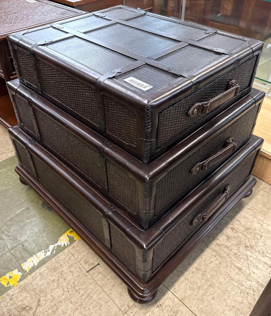 stacked trunk table with drawers (1 of 3)