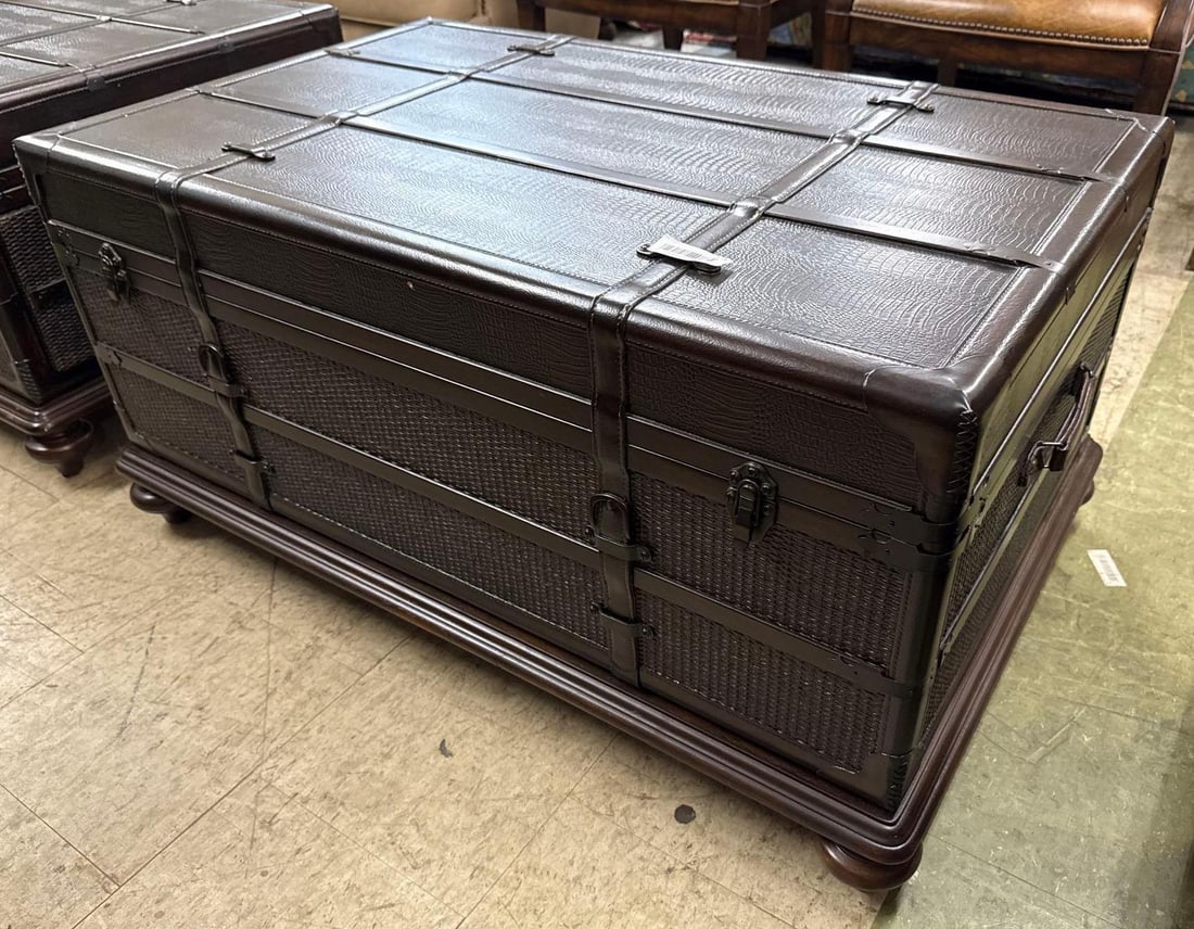 trunk table with drawers (1 of 5)