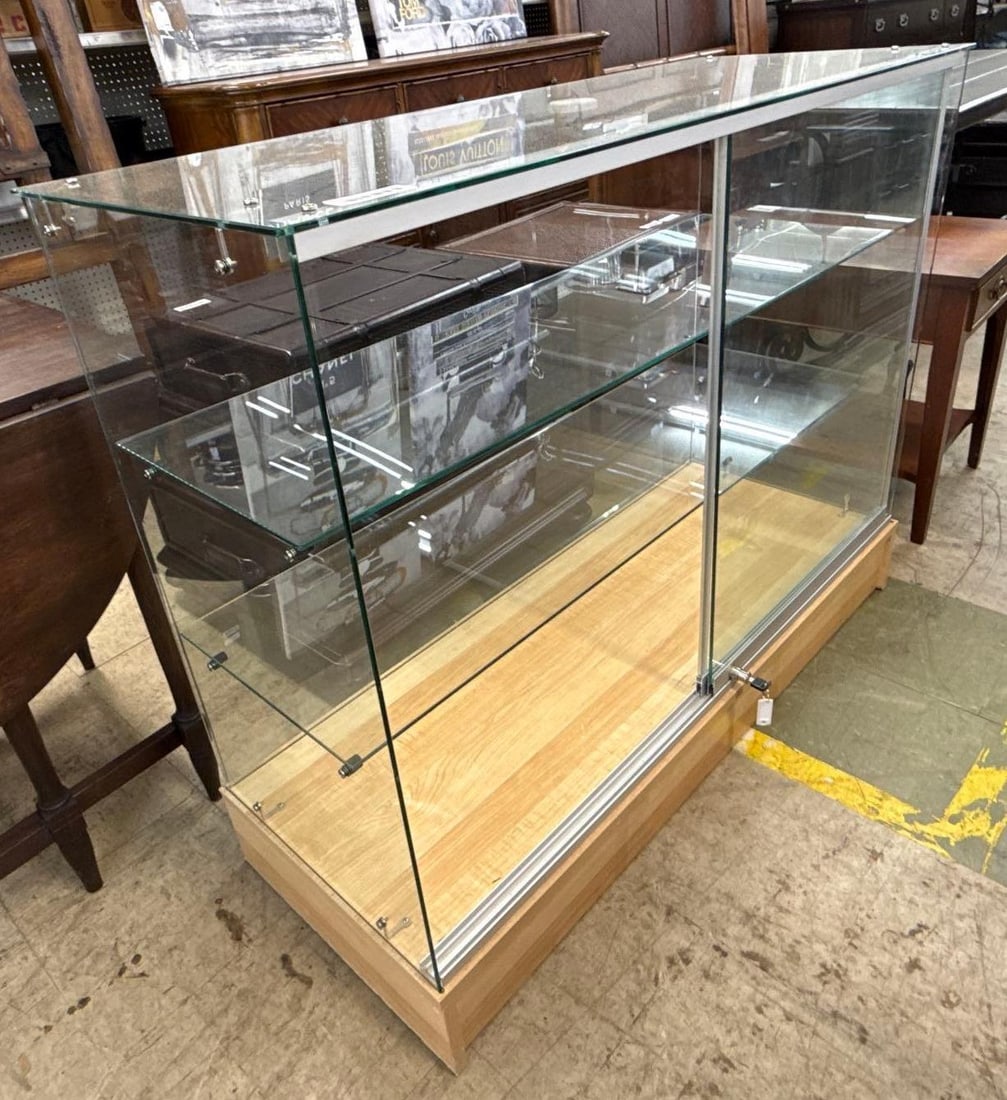 Glass display case with glass shelves: Sliding glass doors with Lock and Key 39" x 48" x 18"