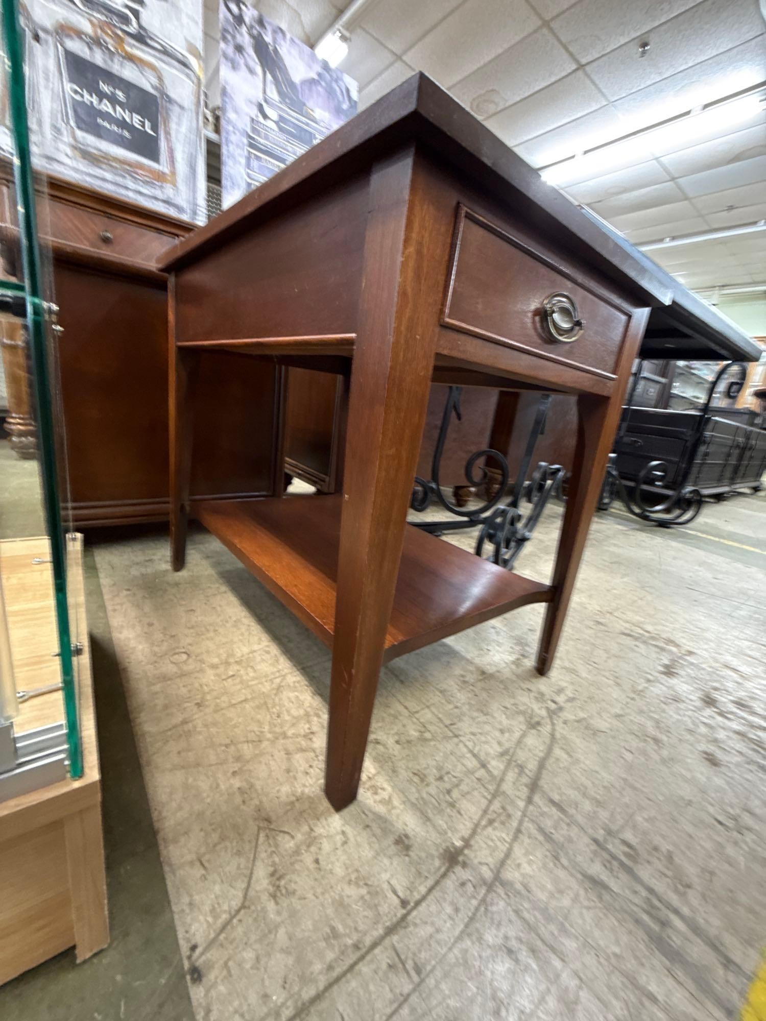 Mahogany end table - 4