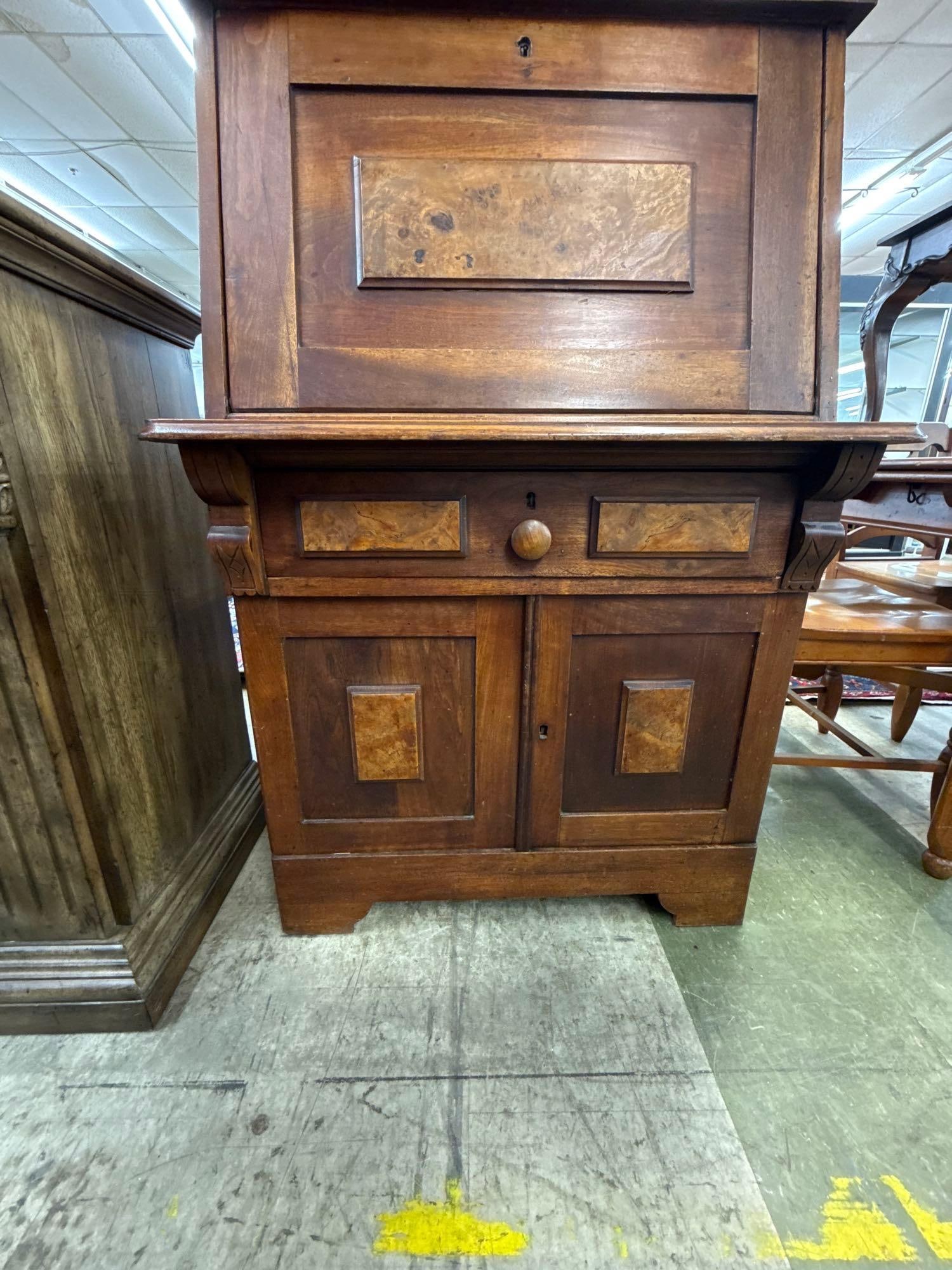 vintage walnut secretary with burl wood Veneer - 6