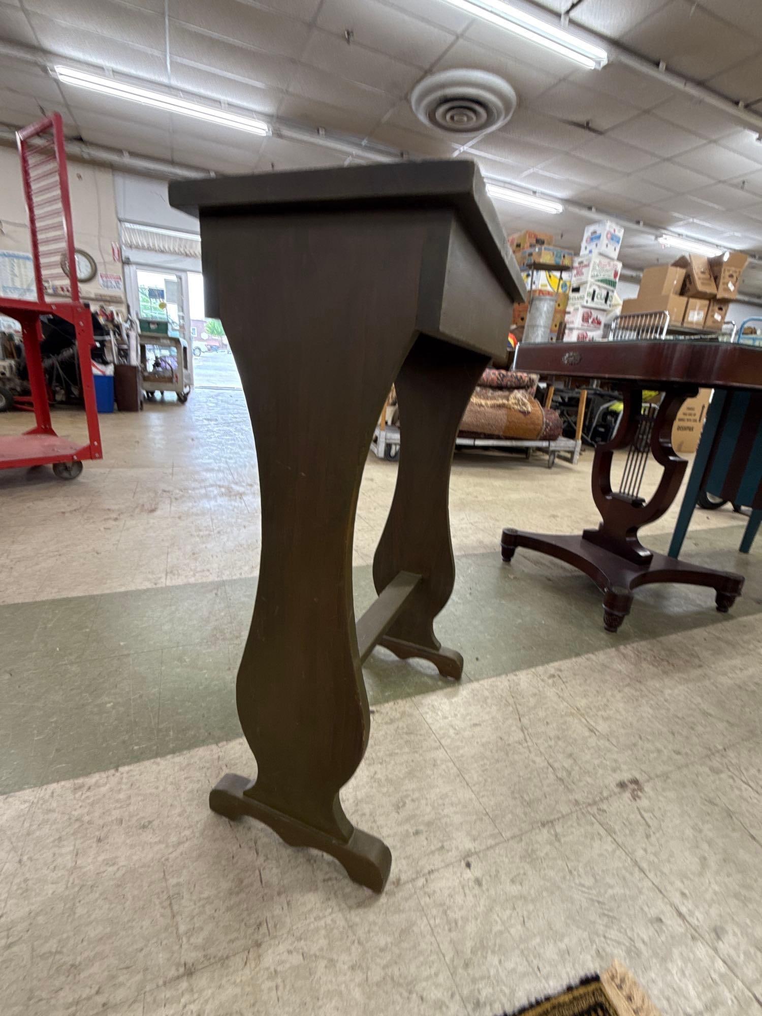 small Pine trestle table - 4