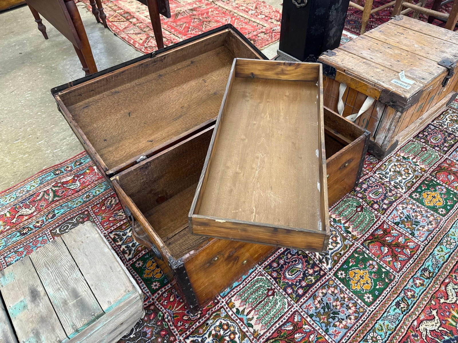 vintage wooden locker trunk - 3