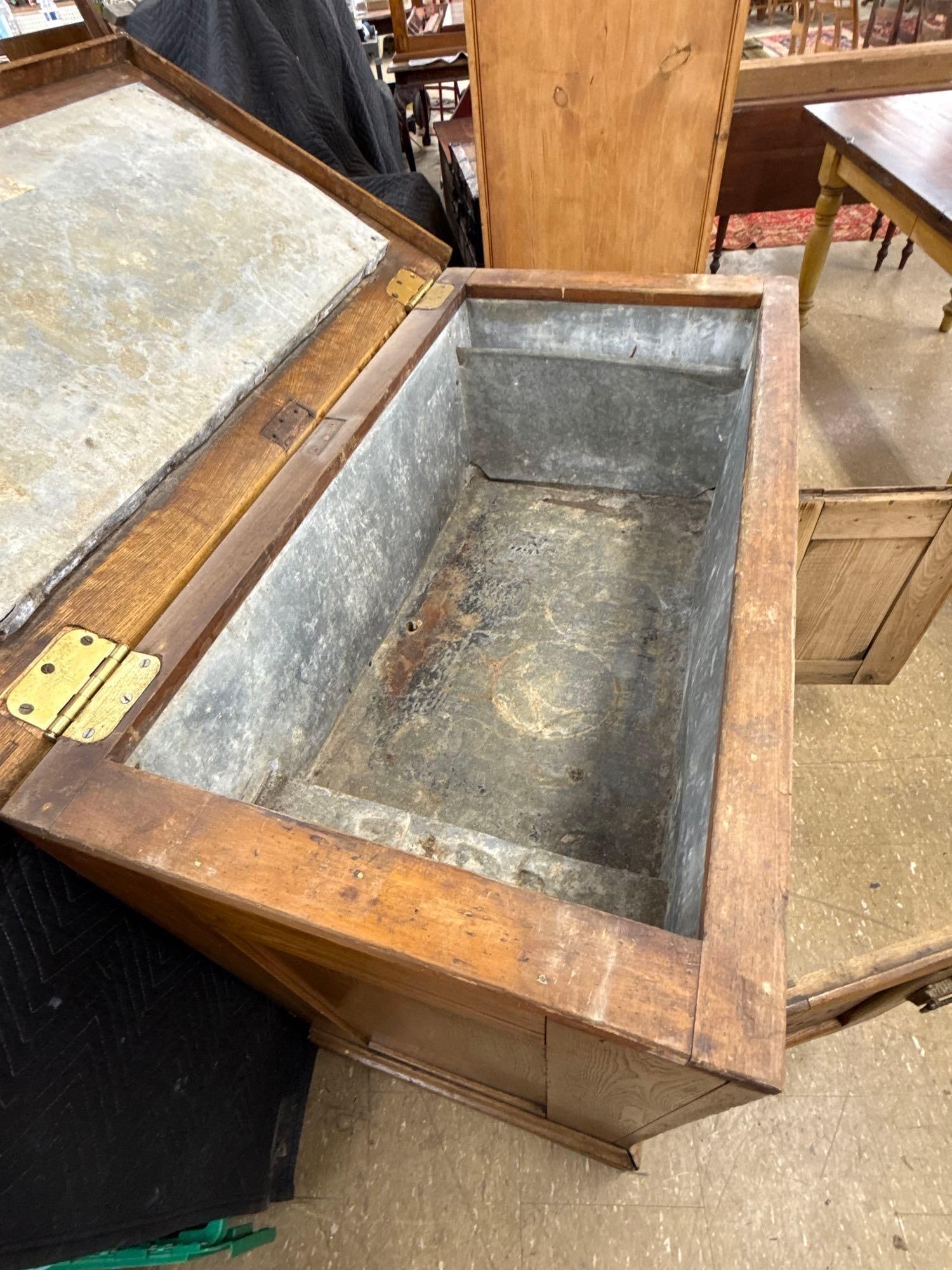 vintage restored ice chest - 3