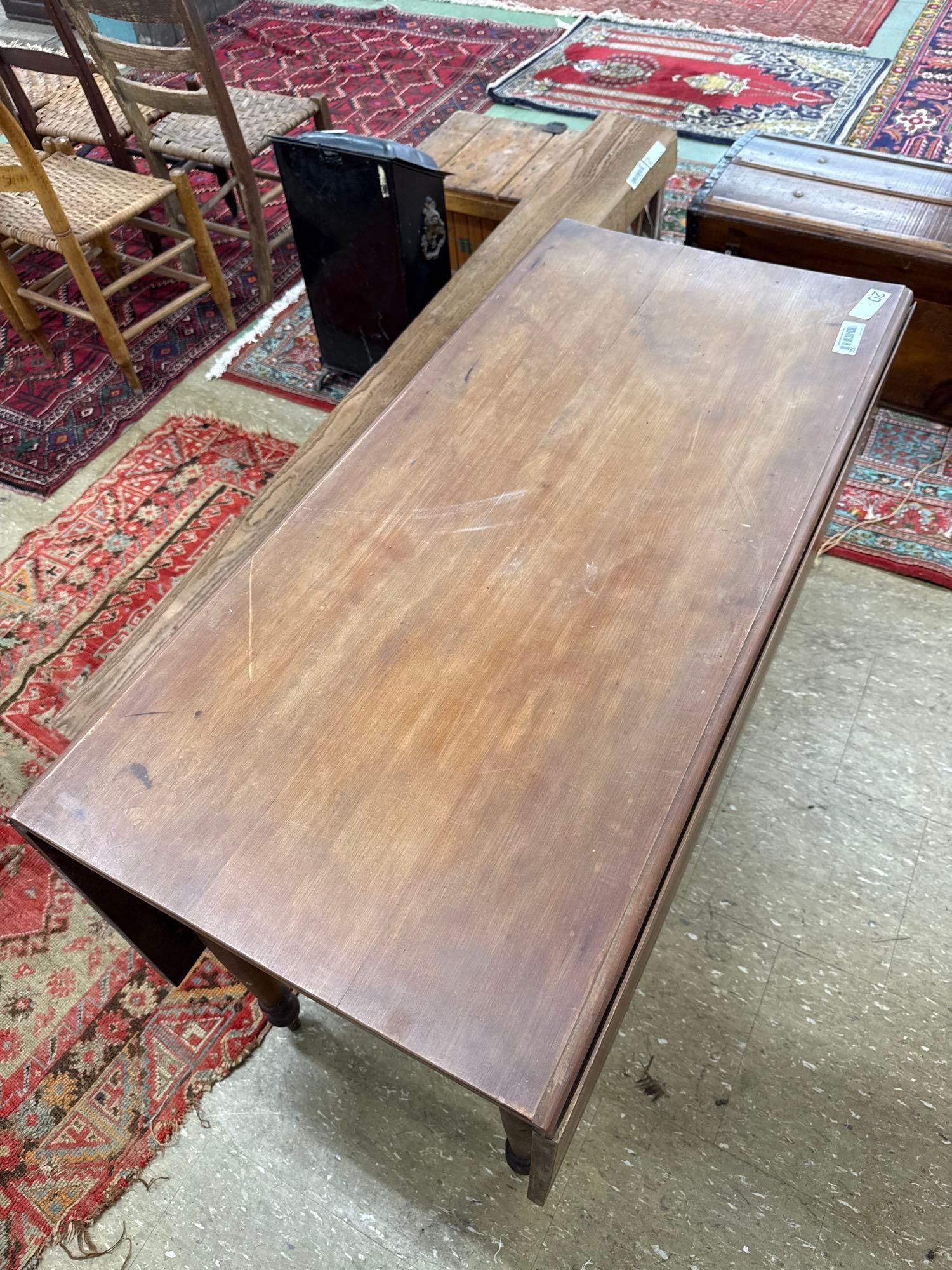 Drop leaf table - 4
