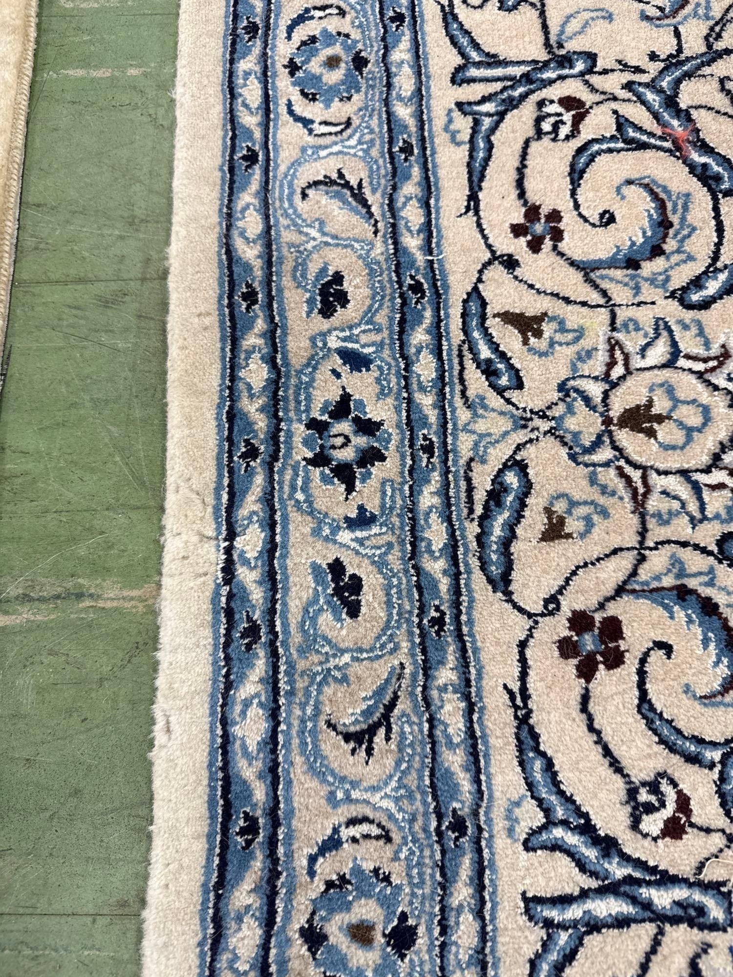 room size rug 9'8" X 13'10" - 7