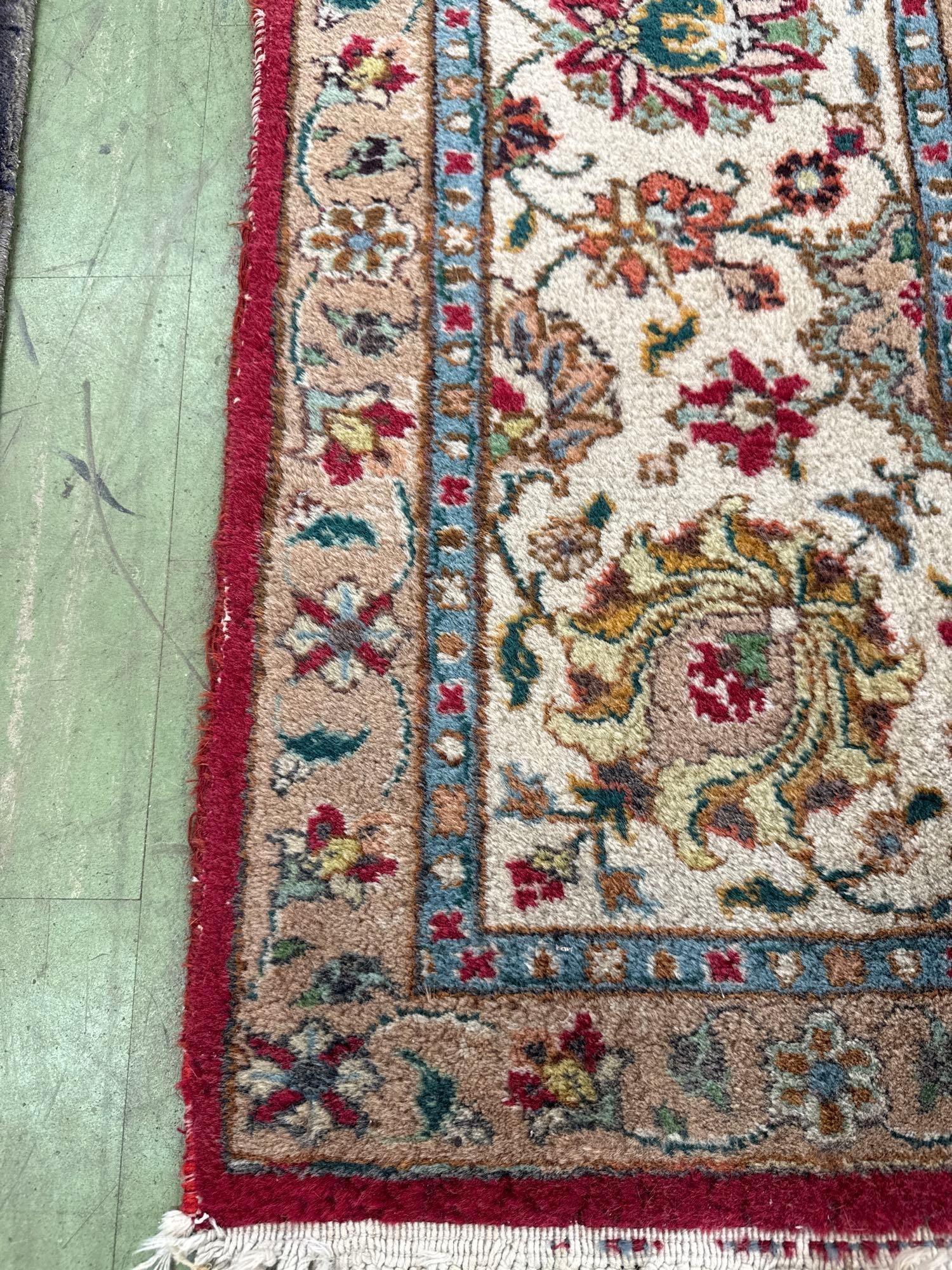 room size rug 140" x 100" - 7