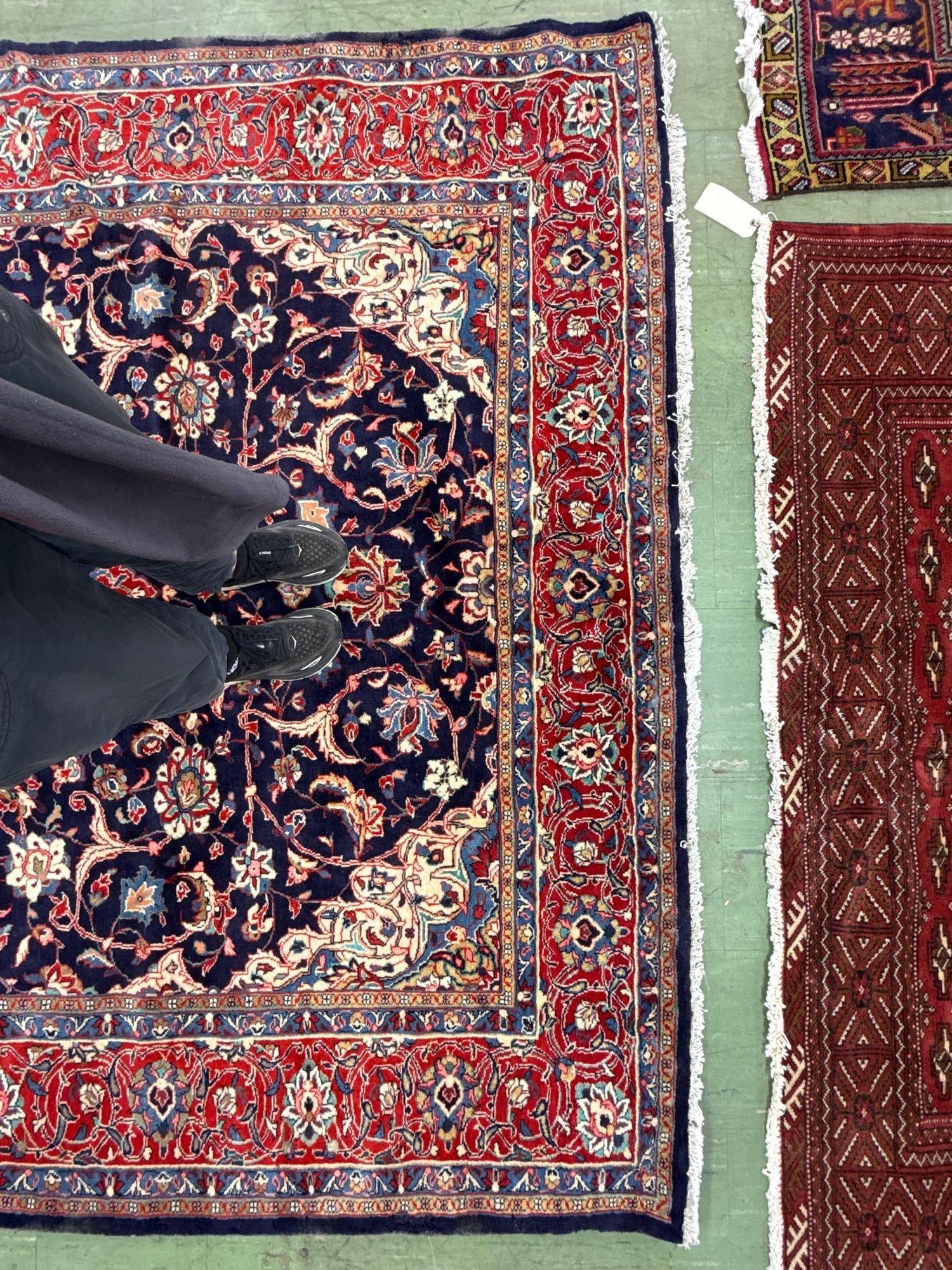 room size rug 10' x 7'4" - 5