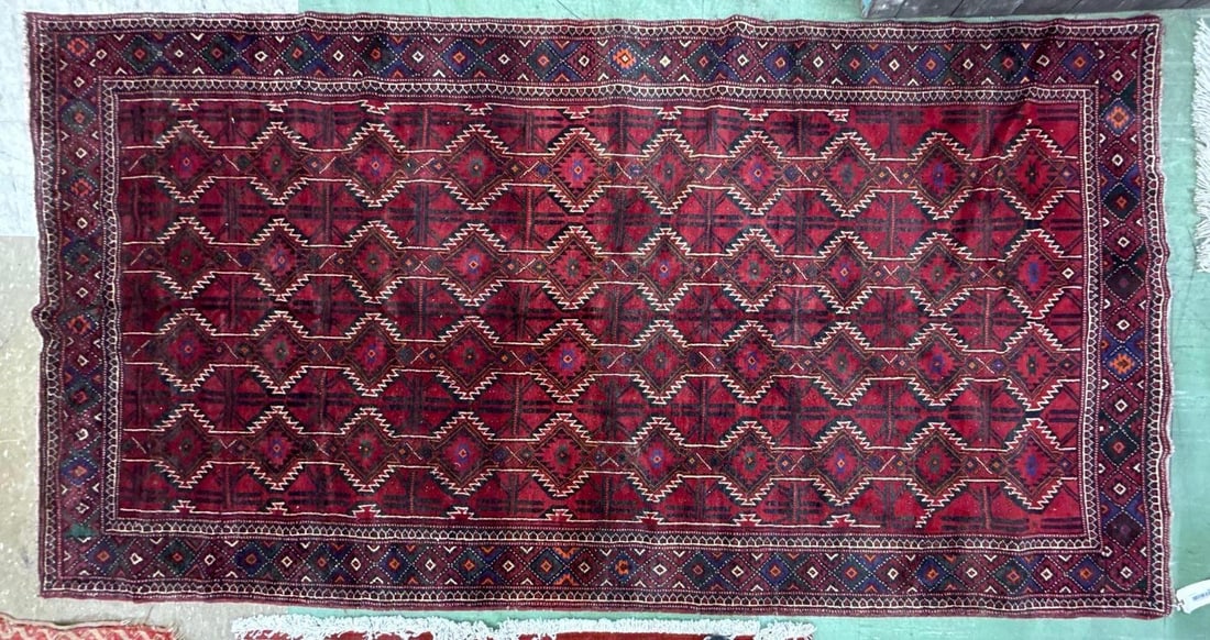 Baluchi Area rug 5'1" X 9'11": Wool on wool made in Afghanistan