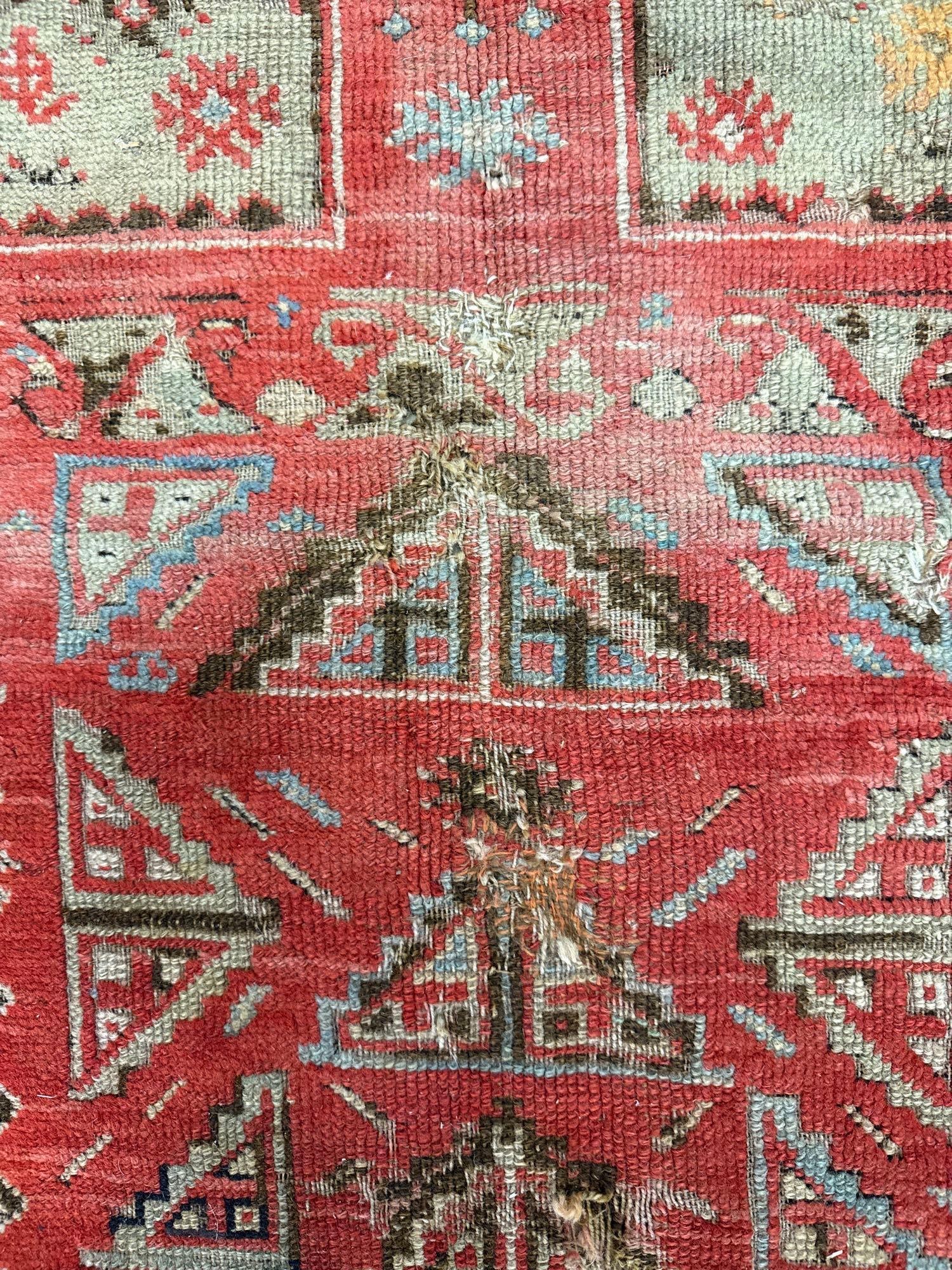 prayer rug - 3'6" X 5'4" - 8