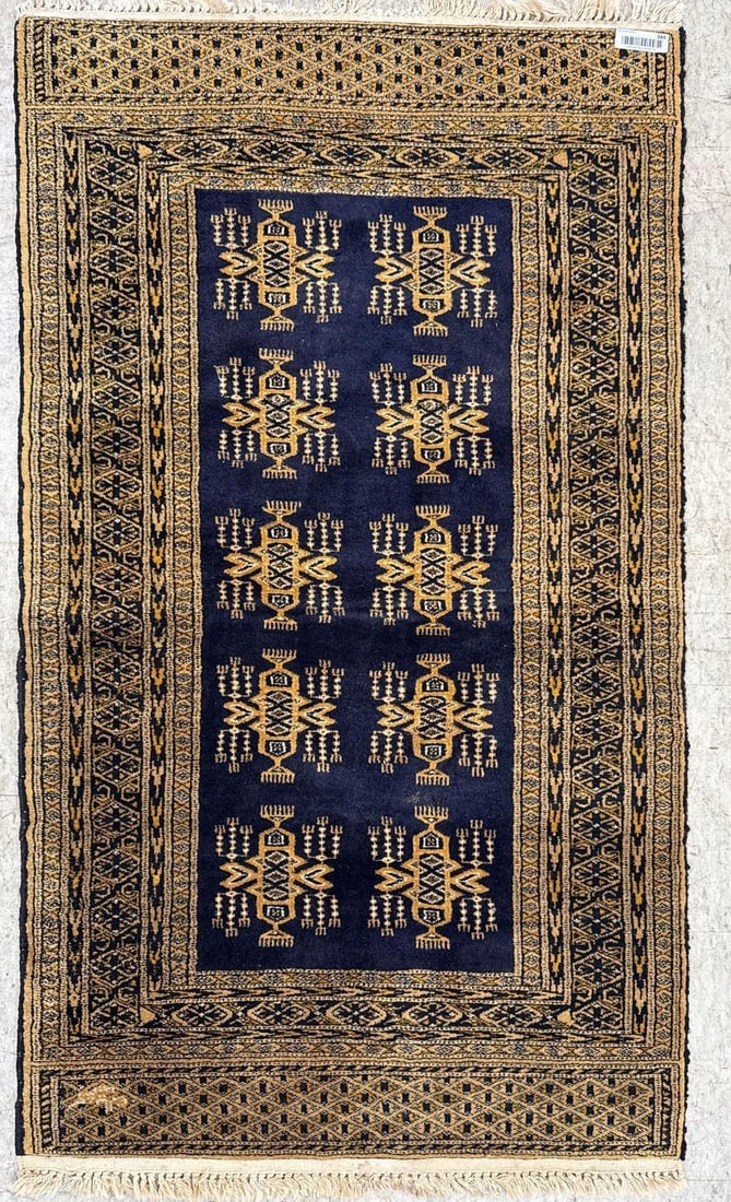 Area rug - 2'8" X 4'10": Wool over cotton. . Balochi