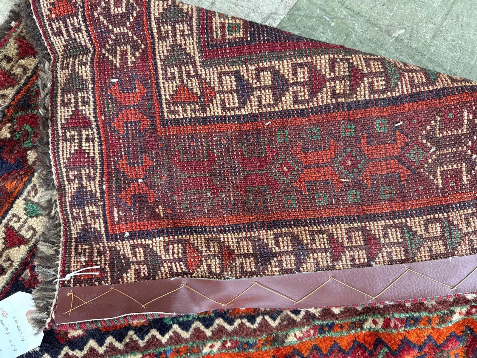 room size rug - 5'9"X 9'4" - 4