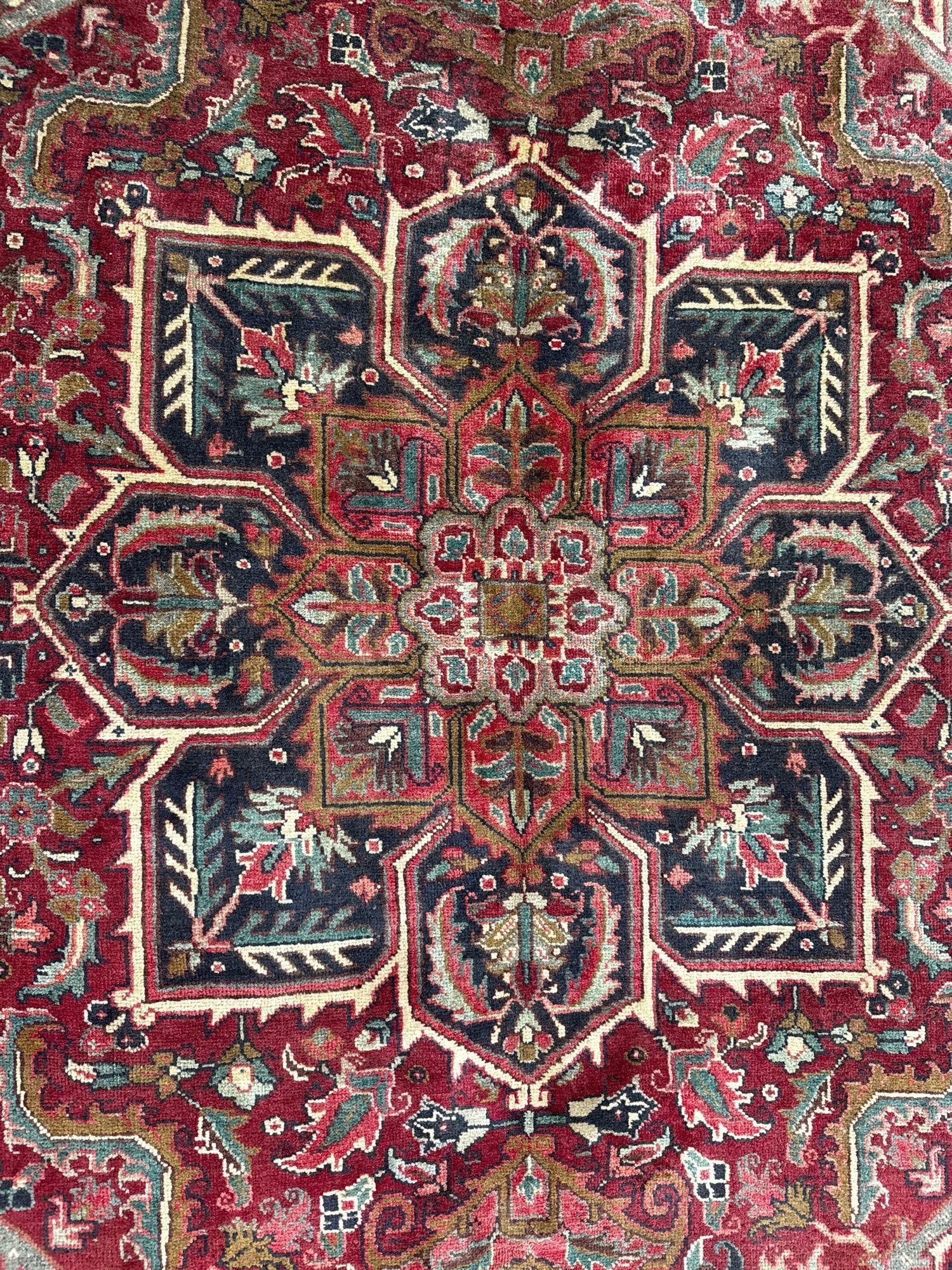 room size rug - 6'9" X 10' - 3