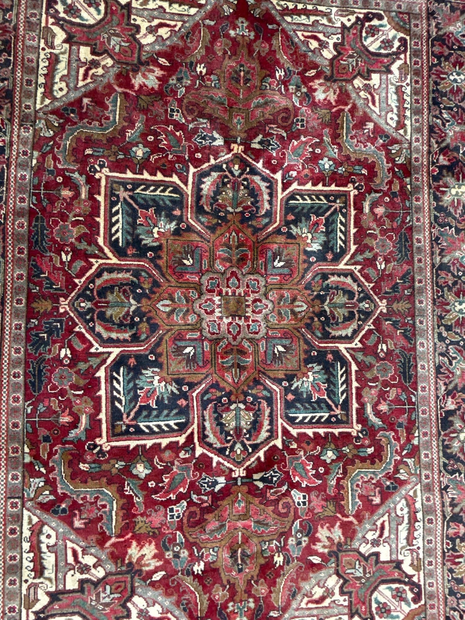 room size rug - 6'9" X 10' - 4