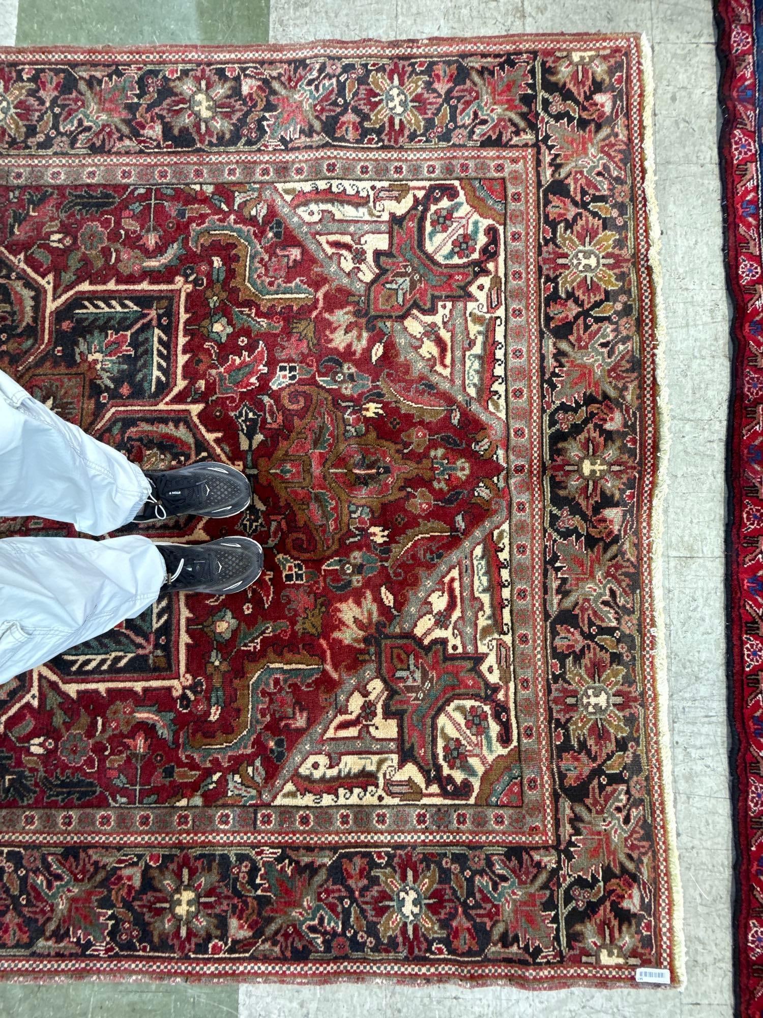 room size rug - 6'9" X 10' - 7