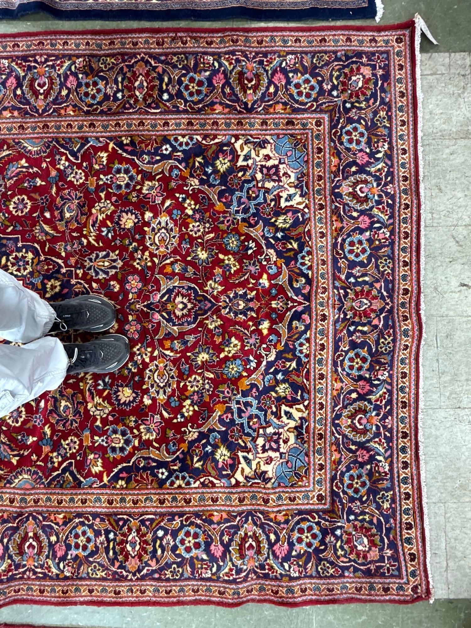 room size rug - 6'4" X 9'7" - 5