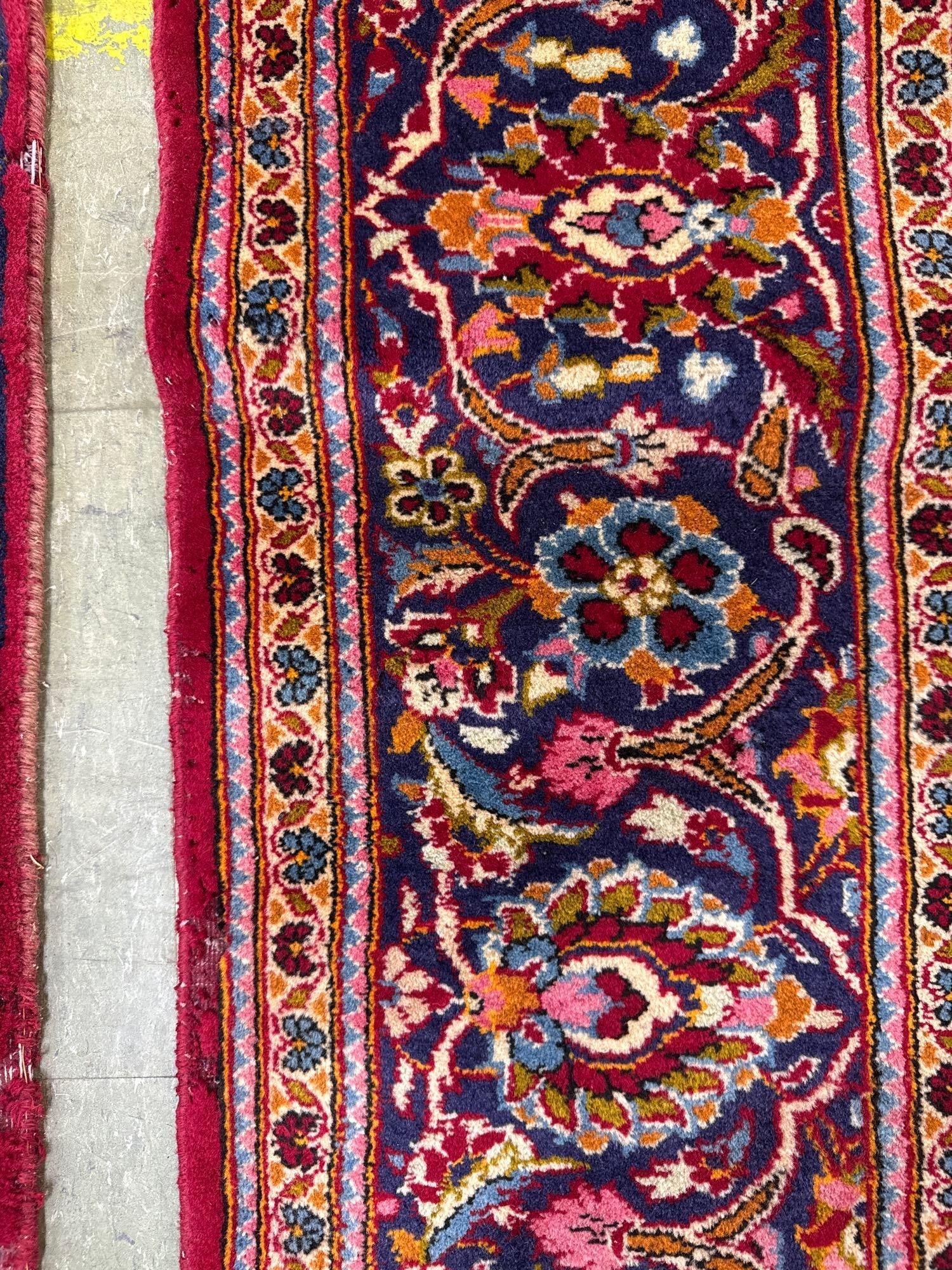 room size rug - 6'4" X 9'7" - 9