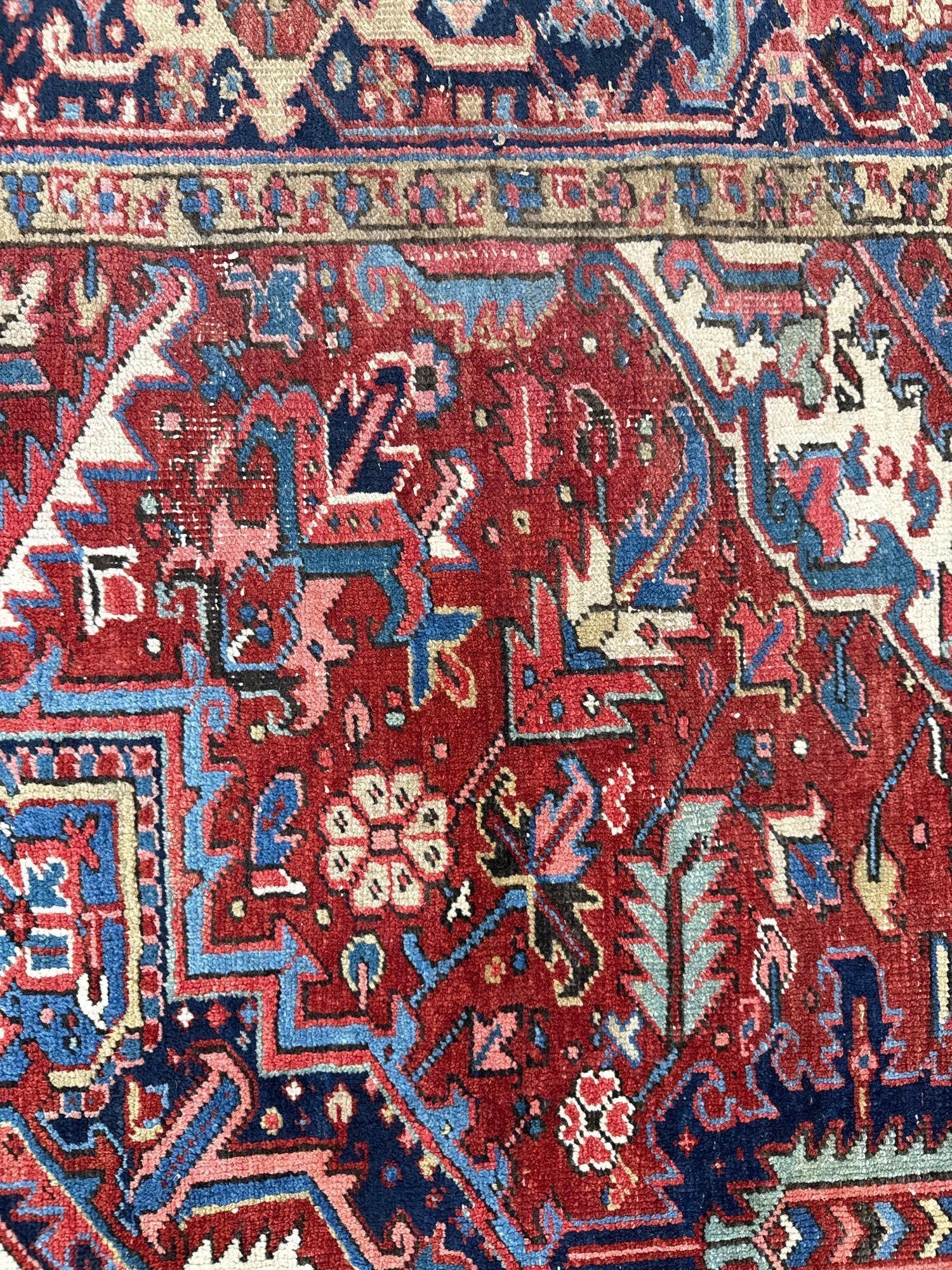 large area rug - 6'7" X 10'1" - 9