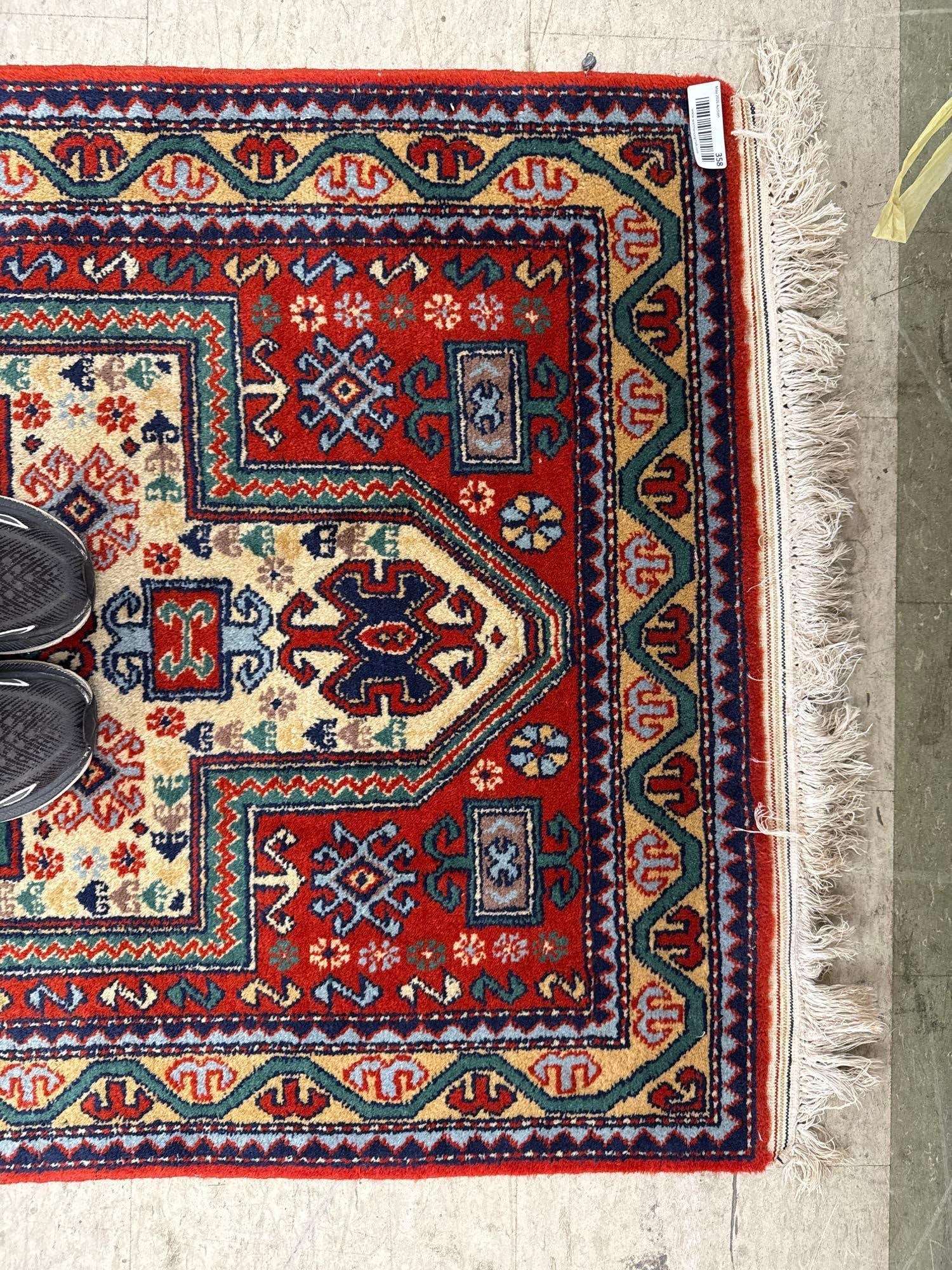 prayer Rug - 2'11" X 5'10" - 4