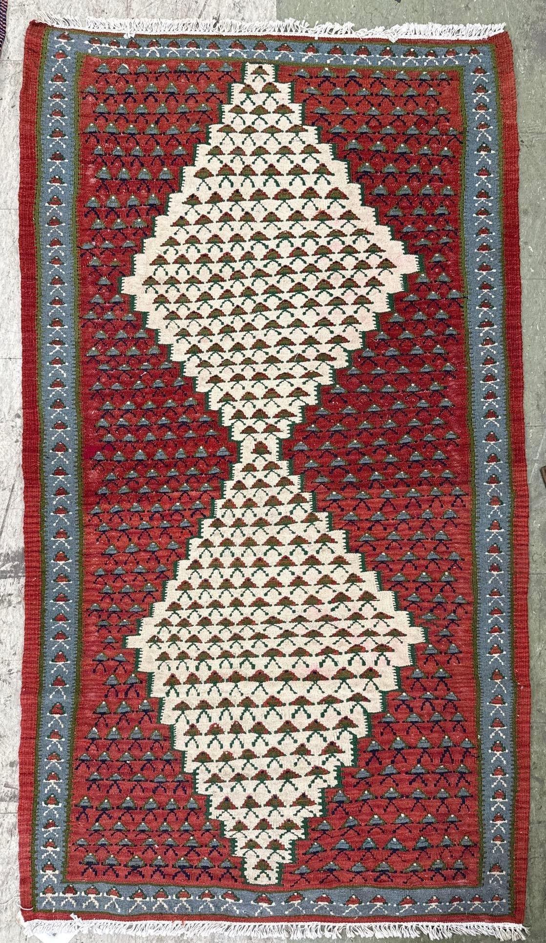 Area Rug - 3'5" X 6'2" (1 of 6)