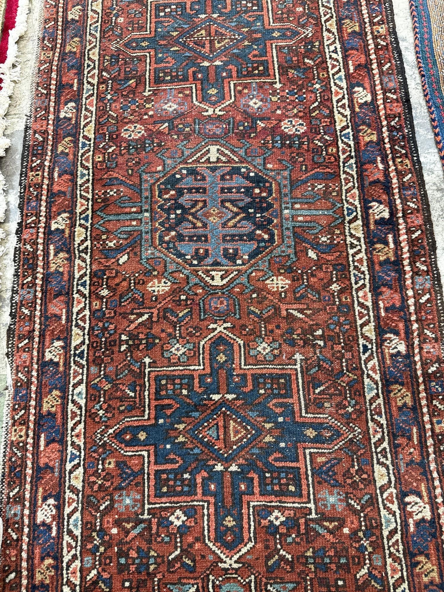 Hall runner rug - 2'4" X 8'11" - 4