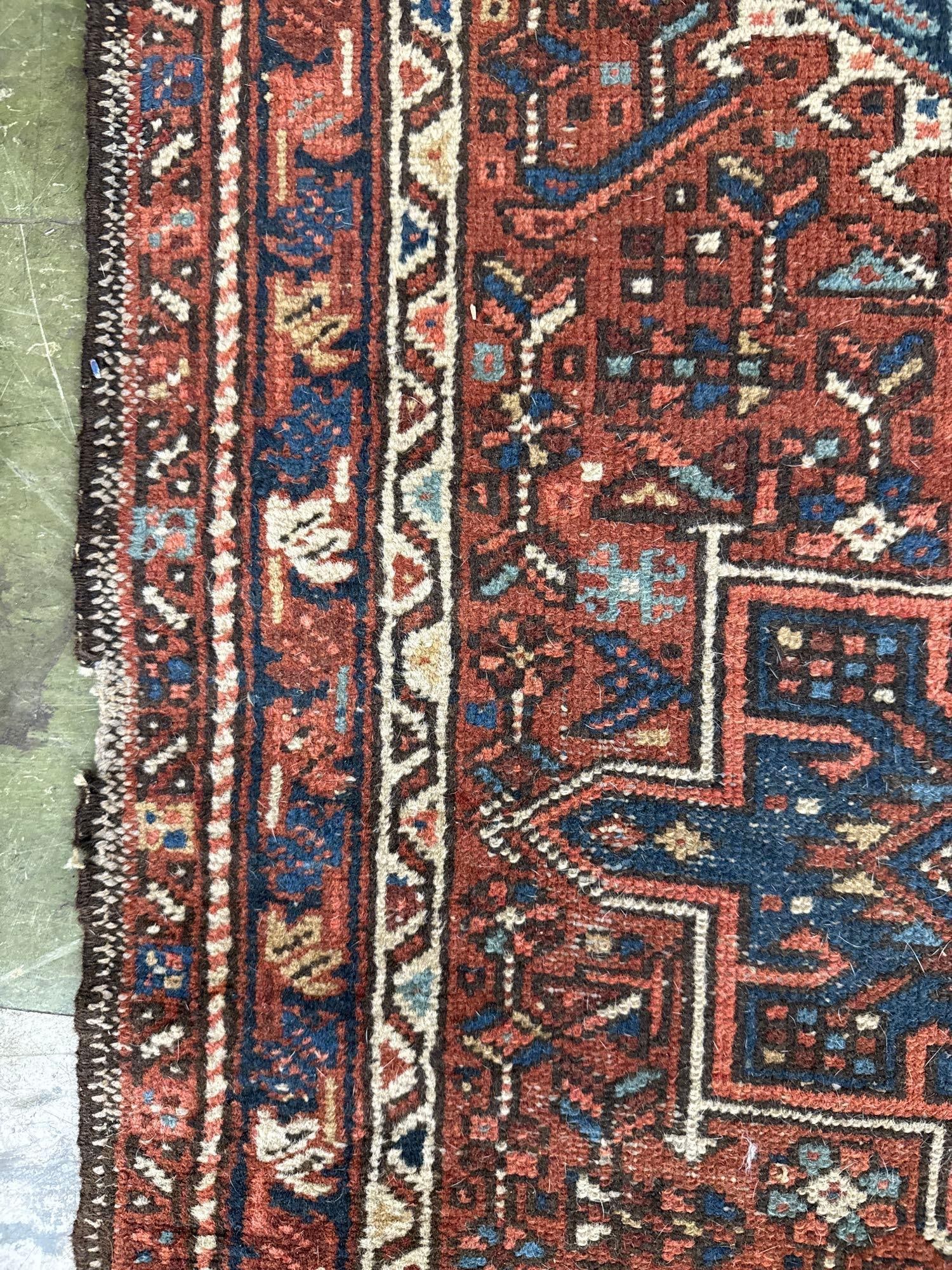 Hall runner rug - 2'4" X 8'11" - 9
