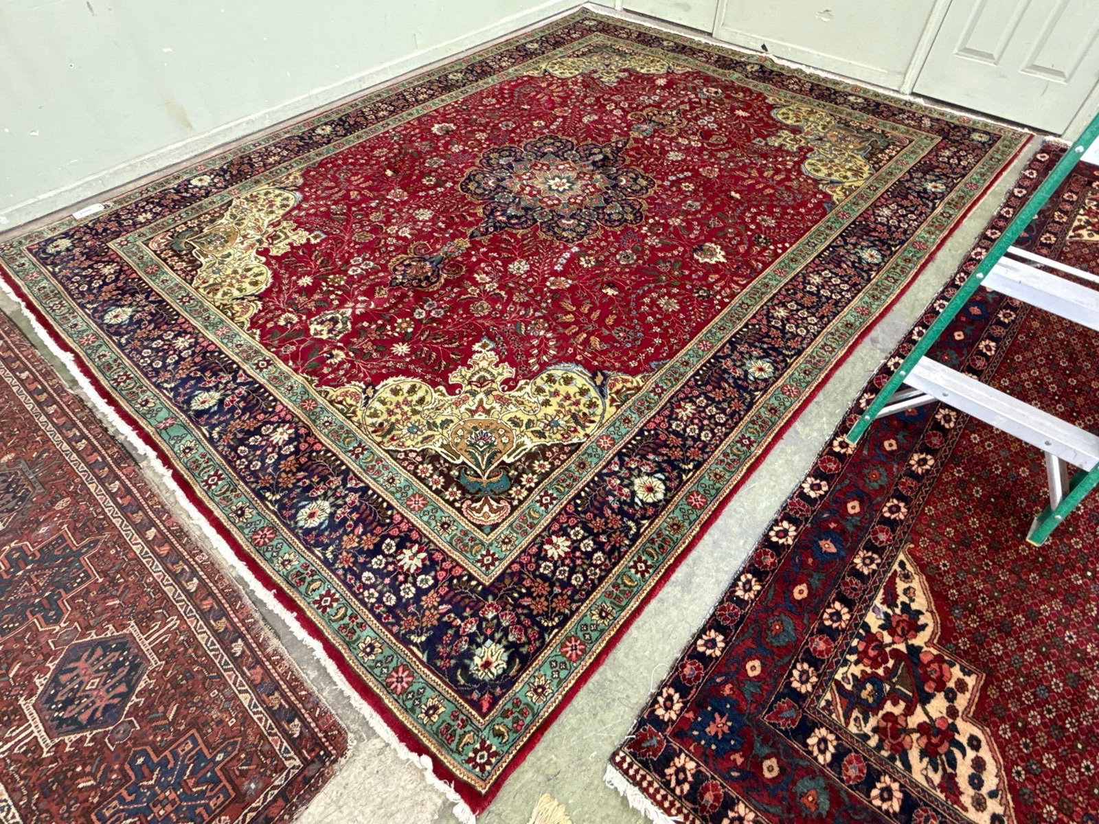 room size rug - 9'10" X 13" - 2