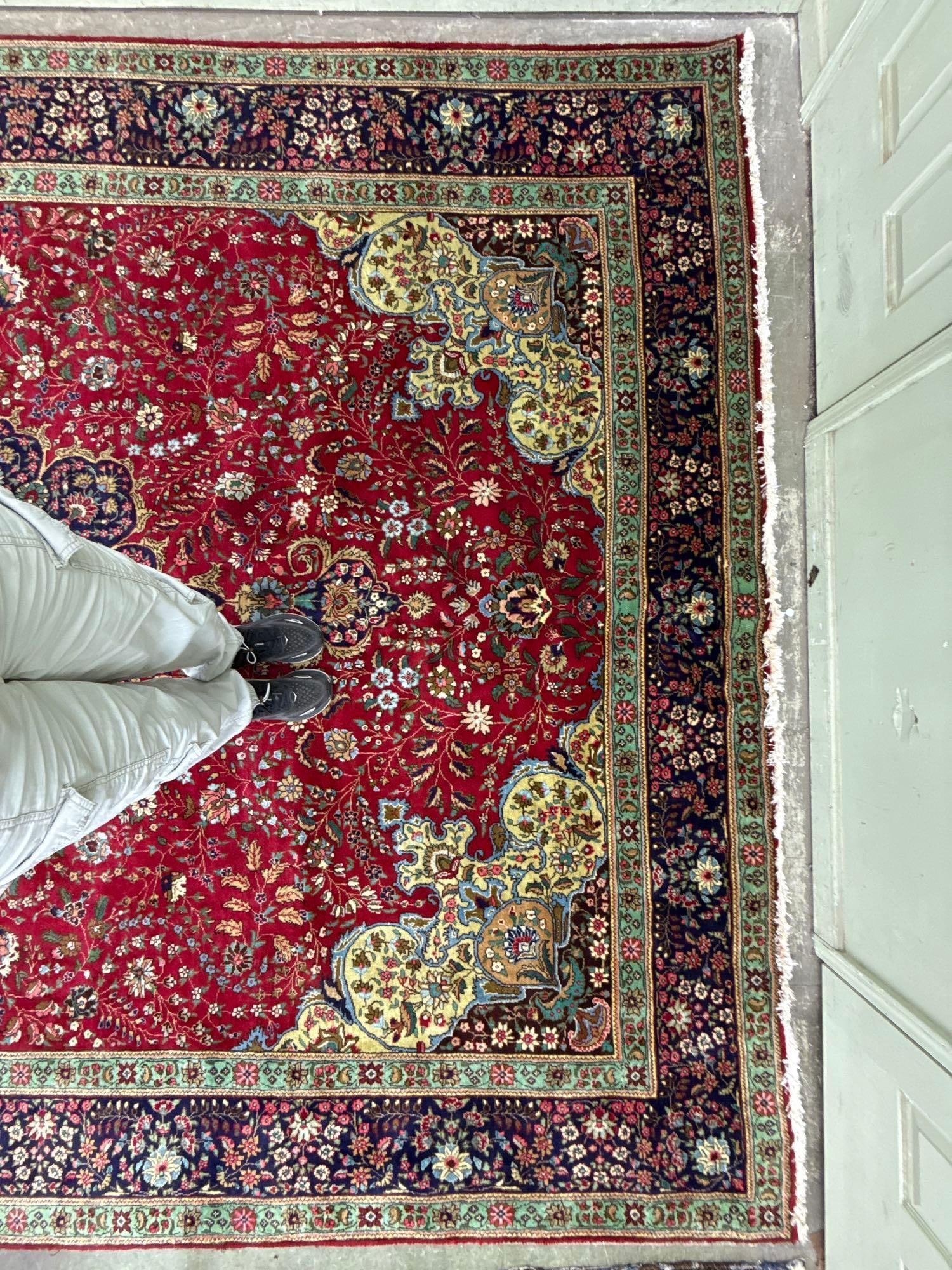 room size rug - 9'10" X 13" - 6