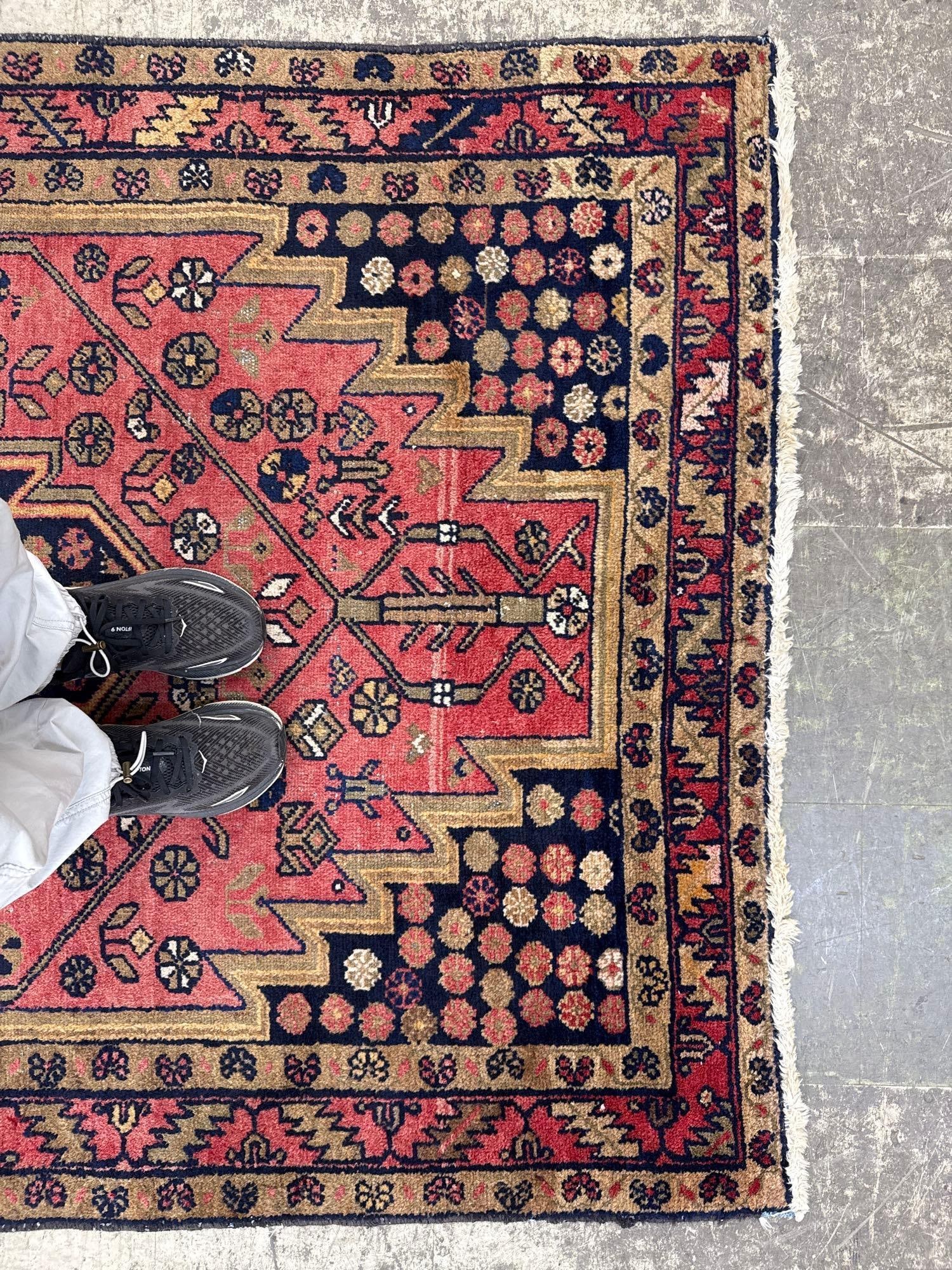 Persian Serapi Rug - 4'6" x 6'8" - 5